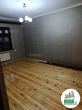 Satılır 3 otaqlı köhnə tikili 85 m²
