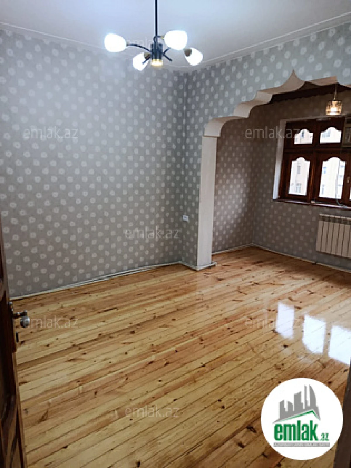 Satılır 3 otaqlı köhnə tikili 85 m²