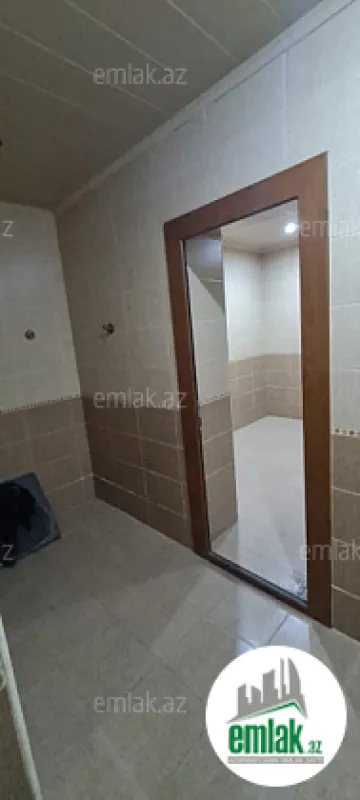 Satılır 6 otaqlı həyət evi 340 m²