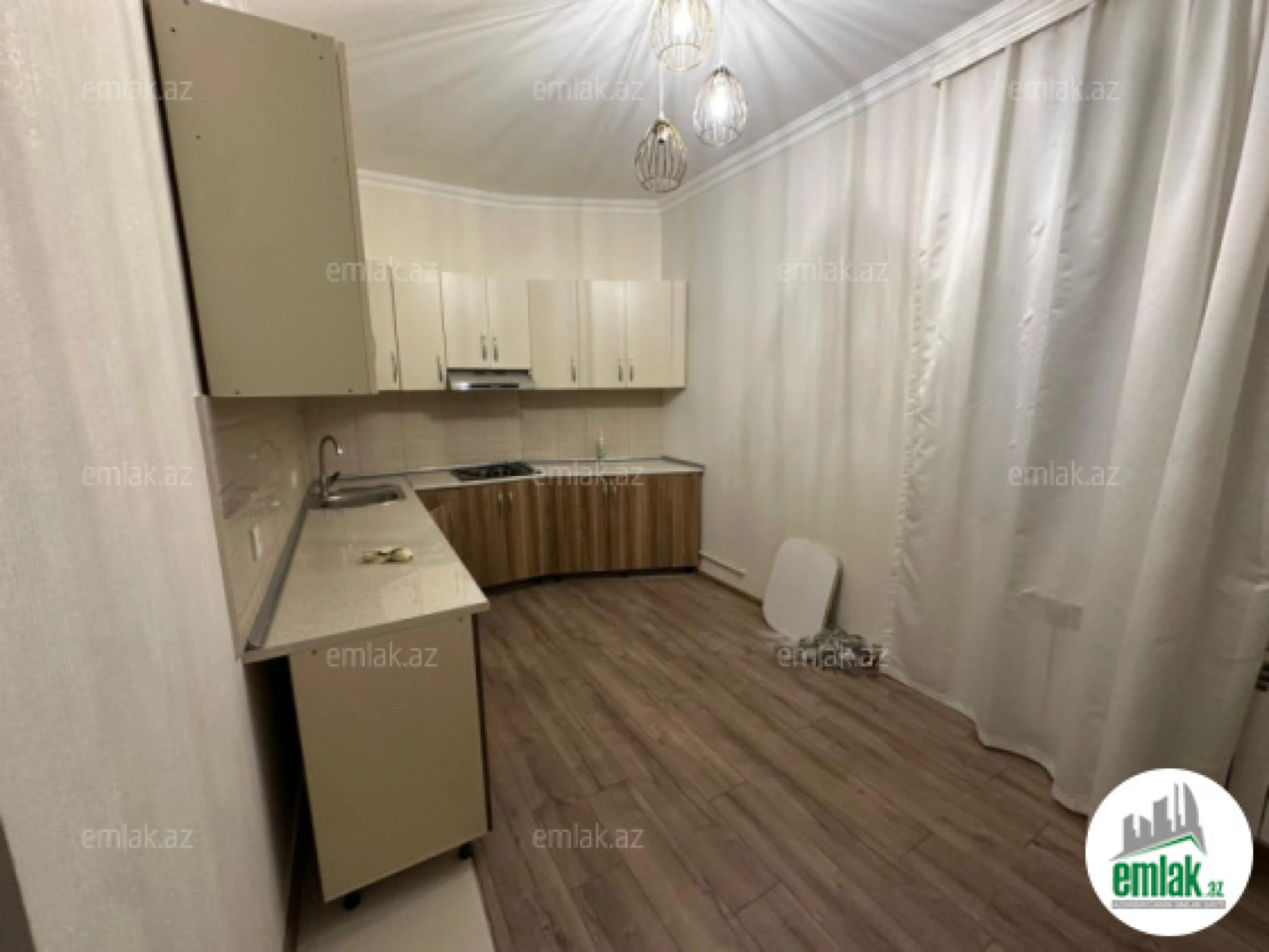 Satılır 3 otaqlı yeni tikili 104 m²