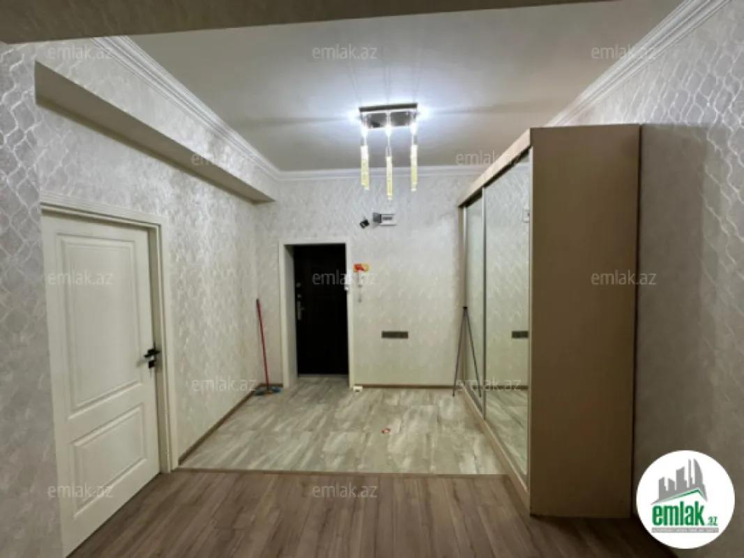 Satılır 3 otaqlı yeni tikili 104 m²