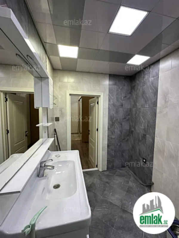 Satılır 3 otaqlı yeni tikili 104 m²