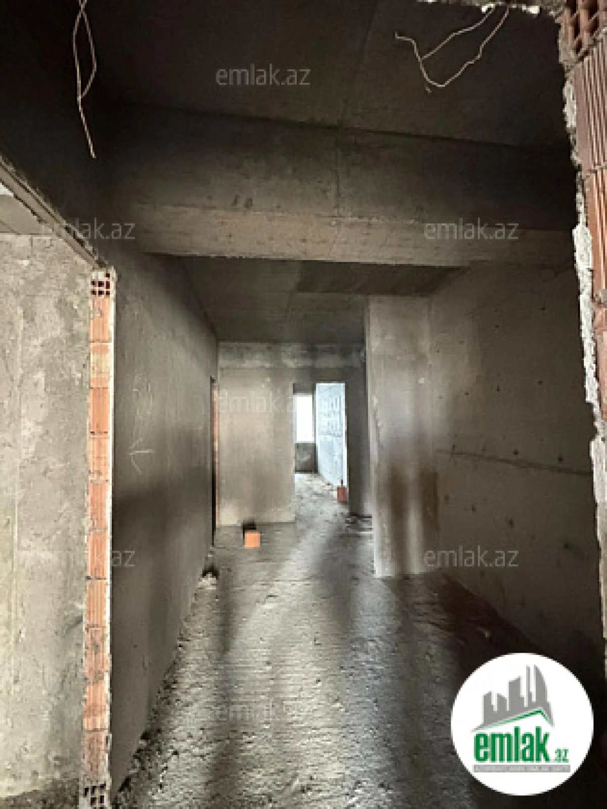 Satılır 2 otaqlı yeni tikili 95 m²
