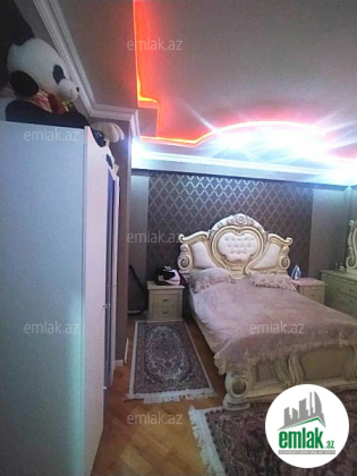 Satılır 4 otaqlı yeni tikili 137 m²