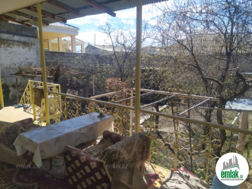 Satılır 3 otaqlı həyət evi 70 m²