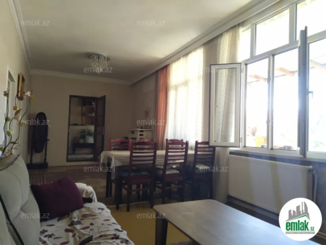 Satılır 3 otaqlı həyət evi 70 m²