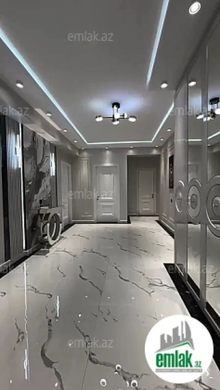 Satılır 3 otaqlı yeni tikili 137 m²