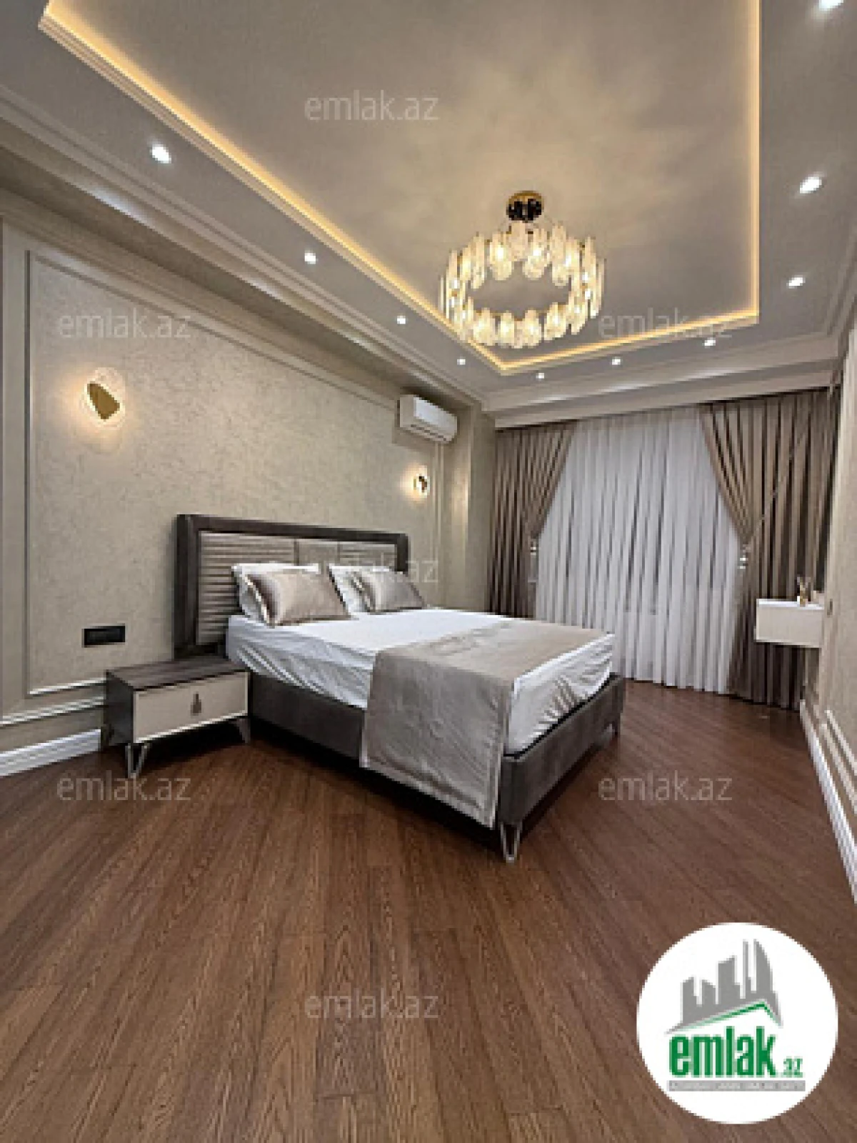 Satılır 3 otaqlı yeni tikili 130 m²