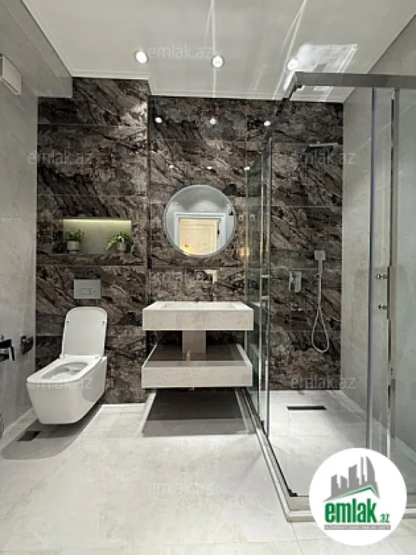 Satılır 3 otaqlı yeni tikili 130 m²