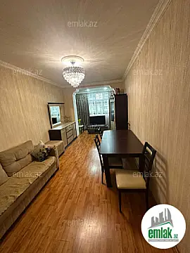 Satılır 4 otaqlı köhnə tikili 100 m² — Bakı 4 otaq 100.00 m²