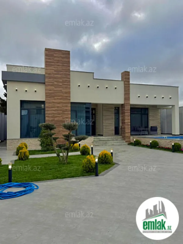 Satılır 4 otaqlı mənzil 202 m²