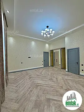 Satılır 4 otaqlı mənzil 202 m²