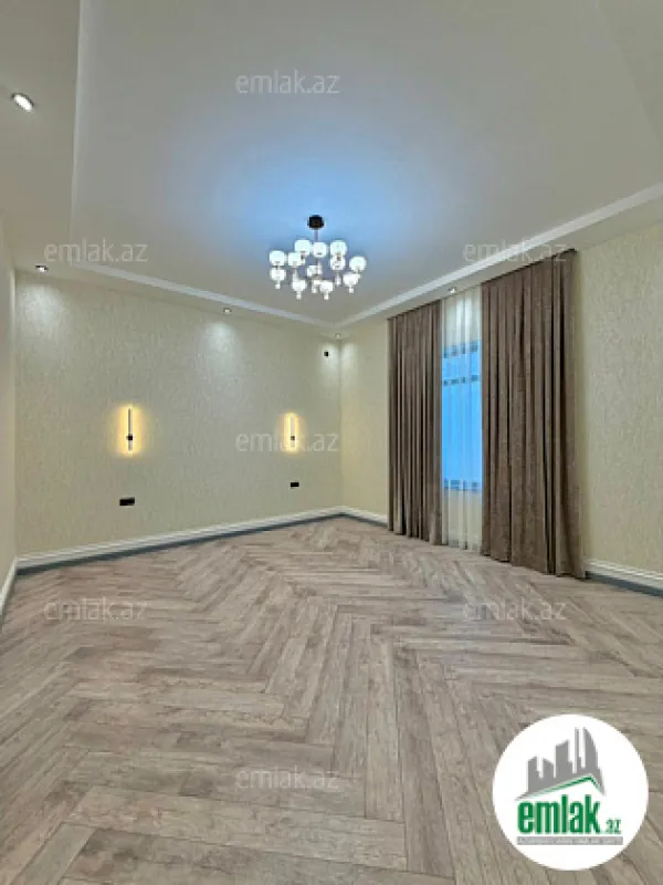 Satılır 4 otaqlı mənzil 202 m²