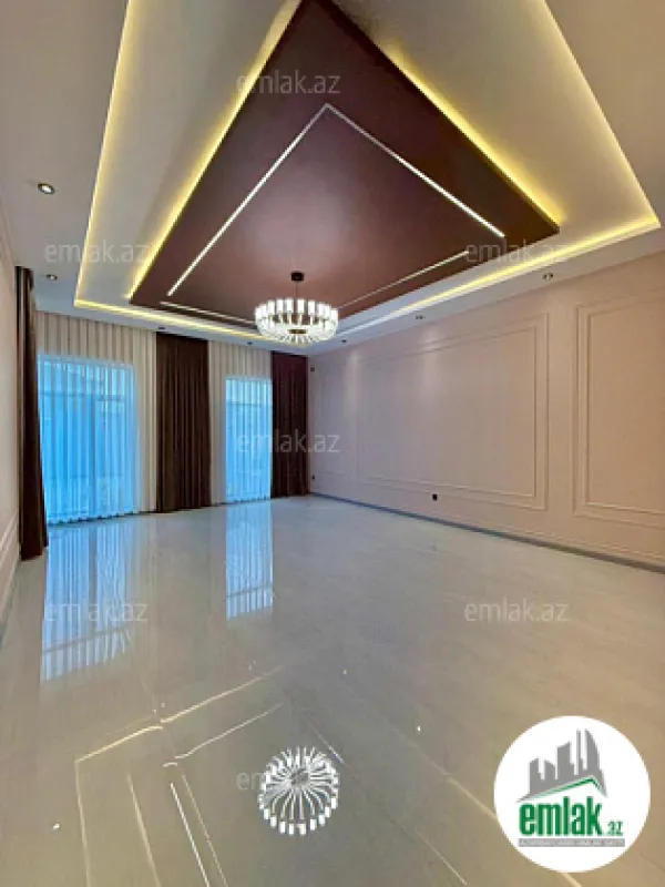 Satılır 4 otaqlı mənzil 202 m²