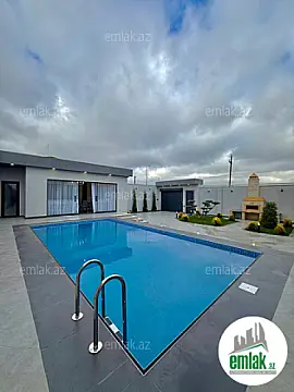 Satılır 4 otaqlı mənzil 202 m²