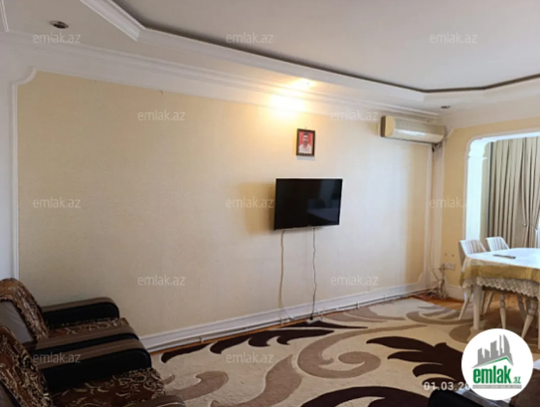Satılır 3 otaqlı köhnə tikili 85 m²