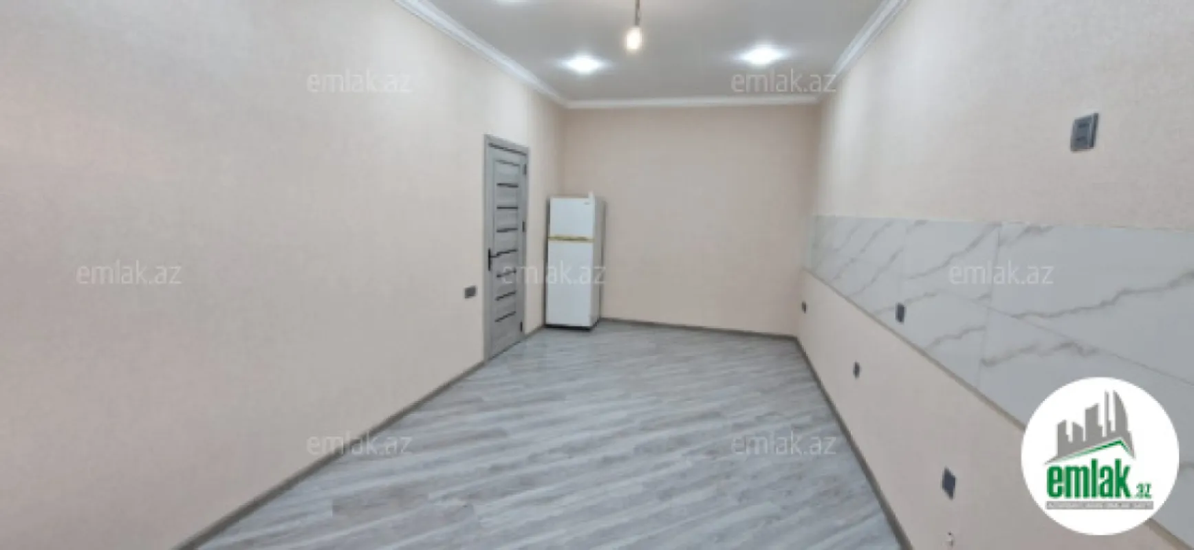 Satılır 4 otaqlı mənzil 156 m²