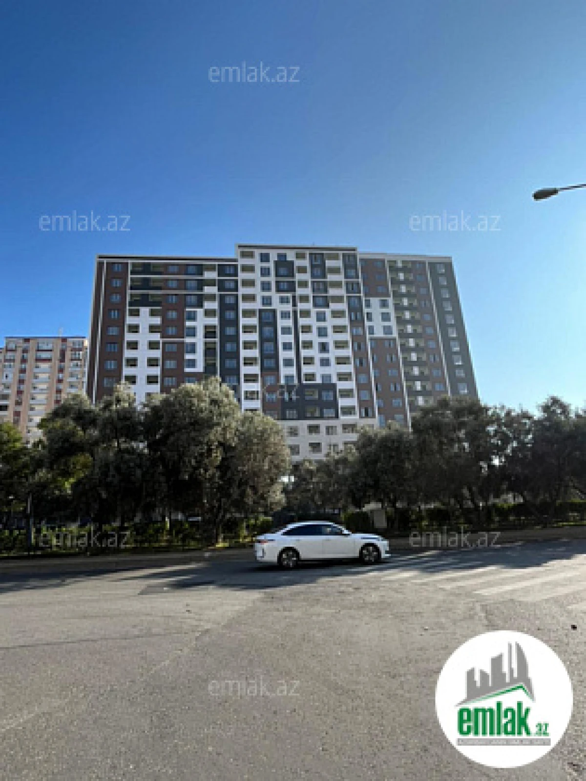 Satılır 2 otaqlı yeni tikili 81 m²