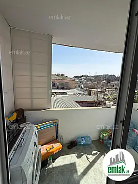 Satılır 2 otaqlı köhnə tikili 55 m²