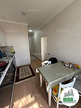 Satılır 2 otaqlı köhnə tikili 55 m²