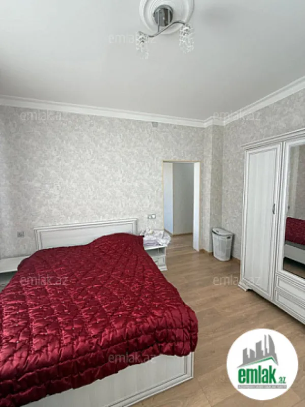 Satılır 2 otaqlı köhnə tikili 55 m²