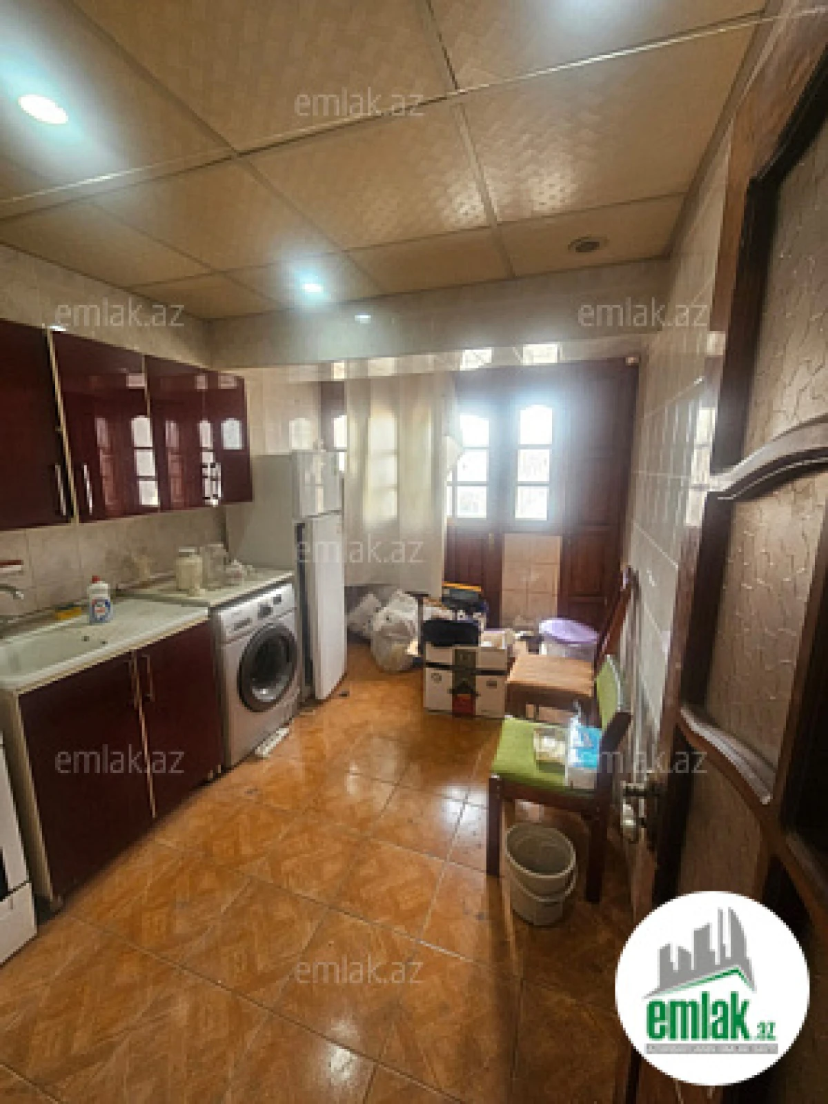 Satılır 2 otaqlı köhnə tikili 50 m²