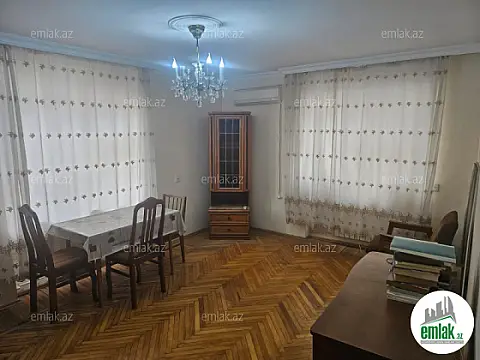 Satılır 2 otaqlı köhnə tikili 50 m²