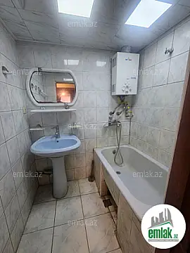 Satılır 2 otaqlı köhnə tikili 50 m²