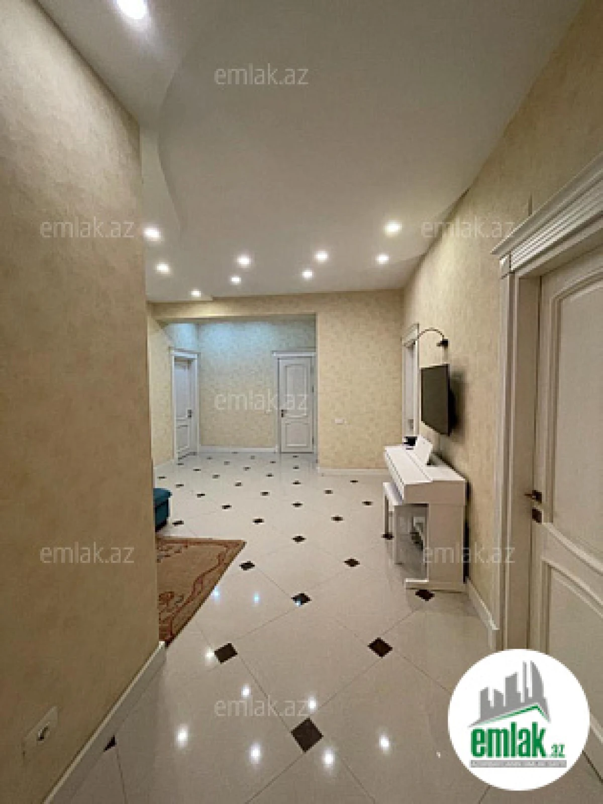 Satılır 4 otaqlı yeni tikili 167 m²