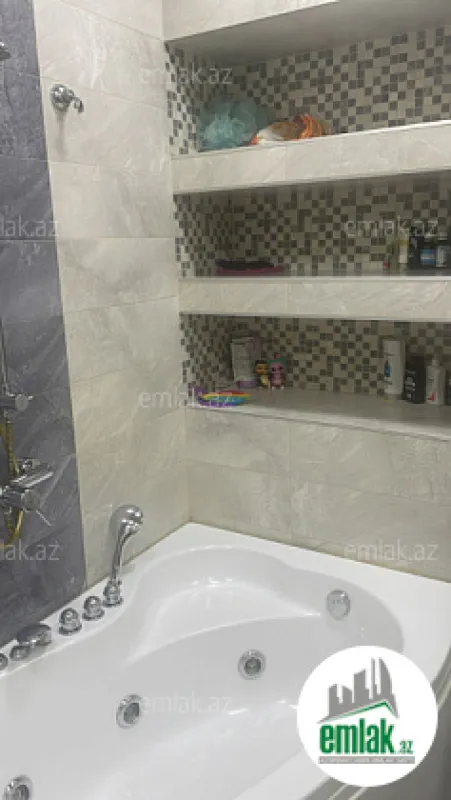 Satılır 4 otaqlı yeni tikili 167 m²