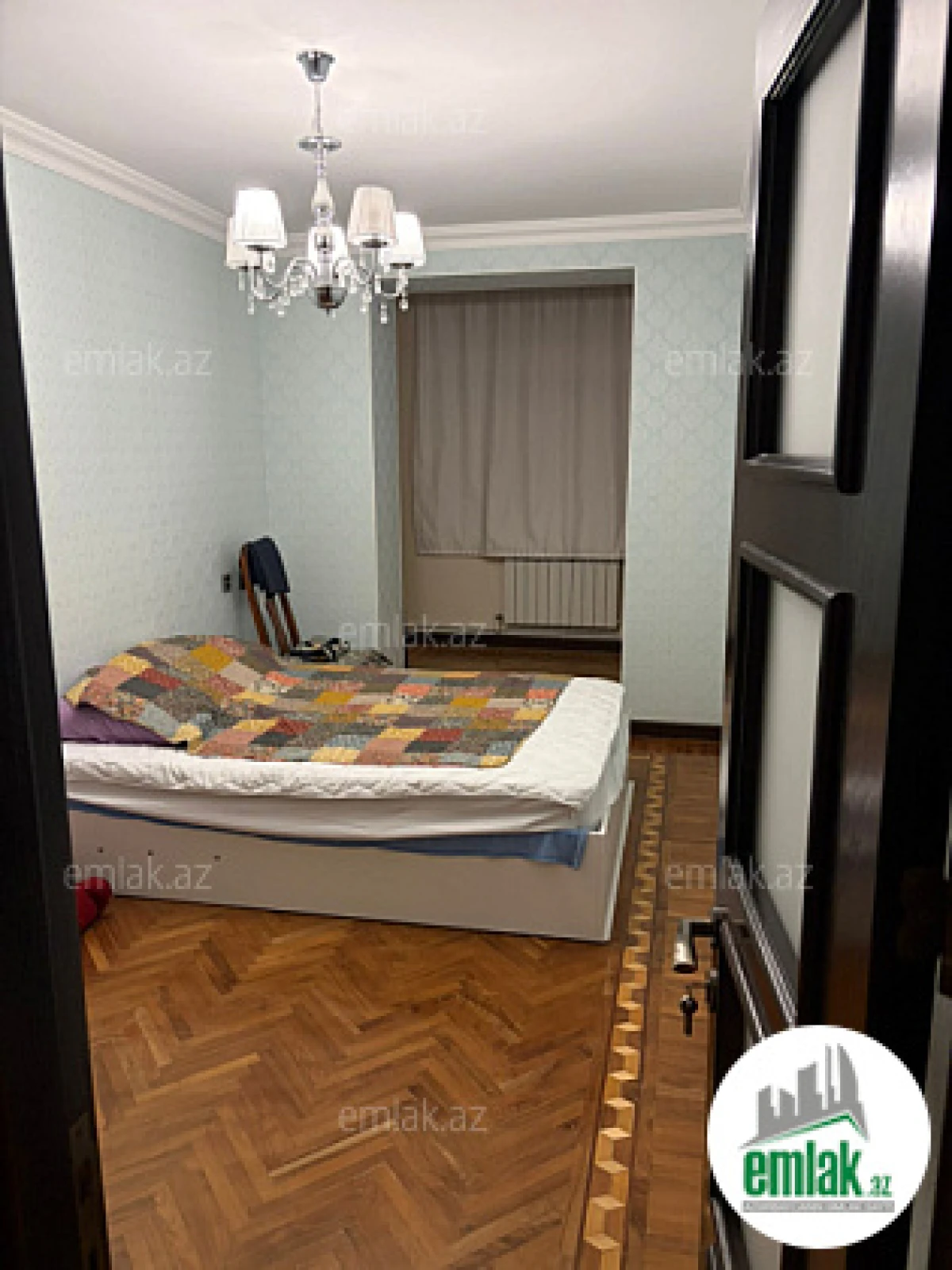 Satılır 3 otaqlı köhnə tikili 105 m²