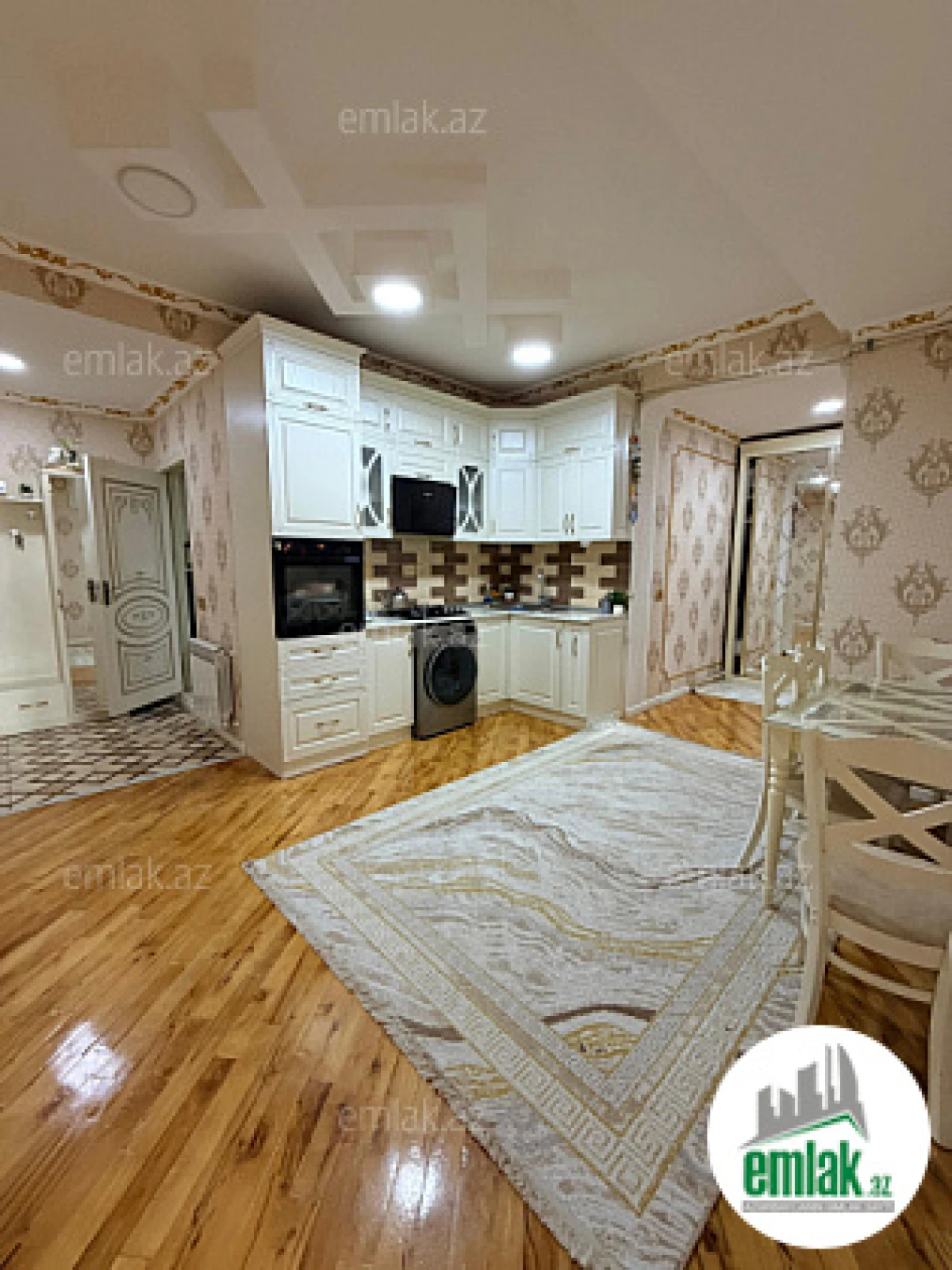 Satılır 3 otaqlı yeni tikili 102 m²