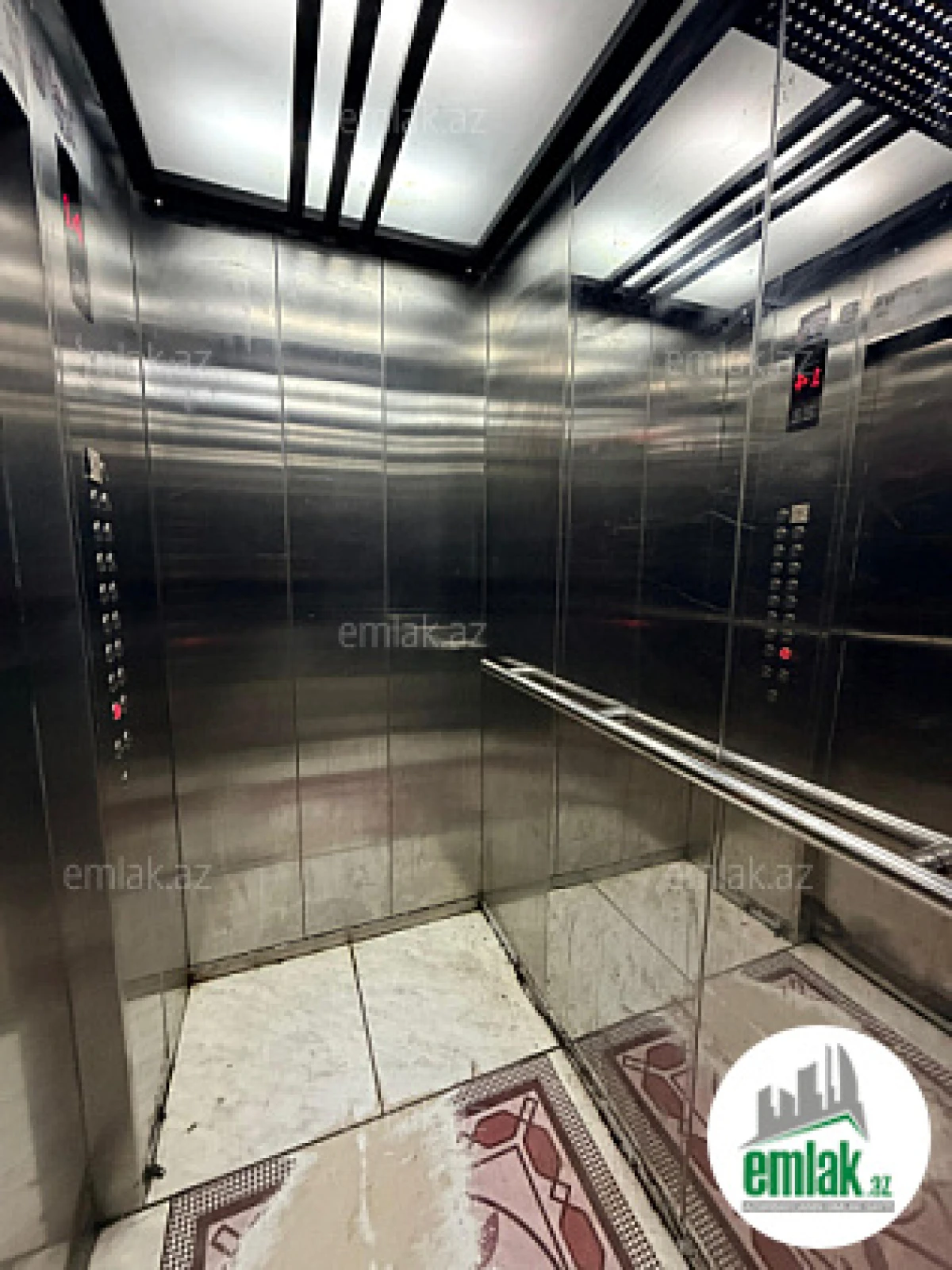 Satılır 3 otaqlı yeni tikili 102 m²