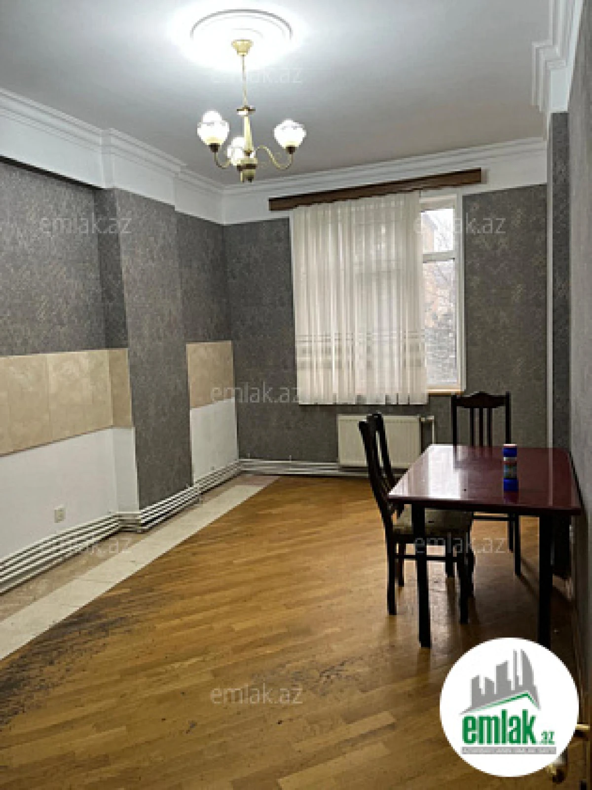 Satılır 3 otaqlı yeni tikili 128 m²