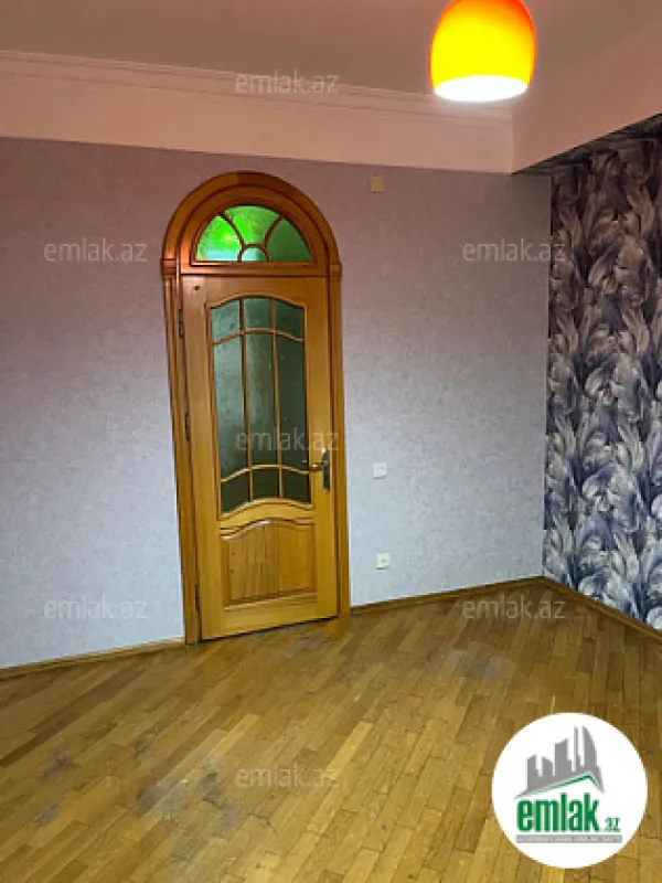 Satılır 3 otaqlı yeni tikili 128 m²