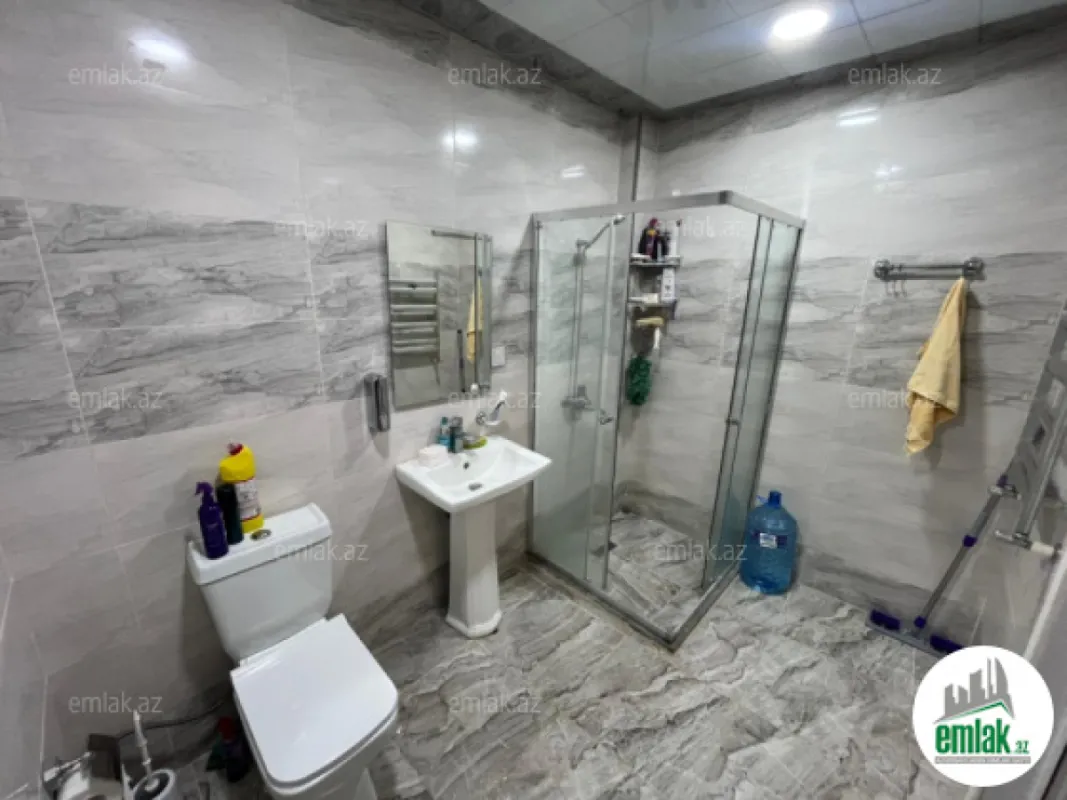 Satılır 2 otaqlı yeni tikili 71 m²