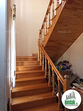 Satılır 6 otaqlı həyət evi 200 m²