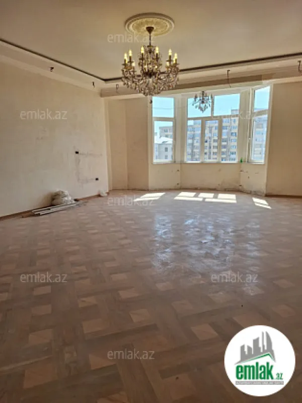 Satılır 3 otaqlı yeni tikili 154 m²