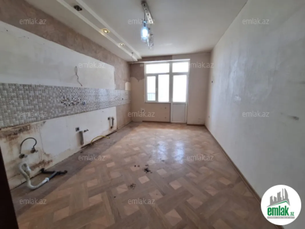 Satılır 3 otaqlı yeni tikili 154 m²