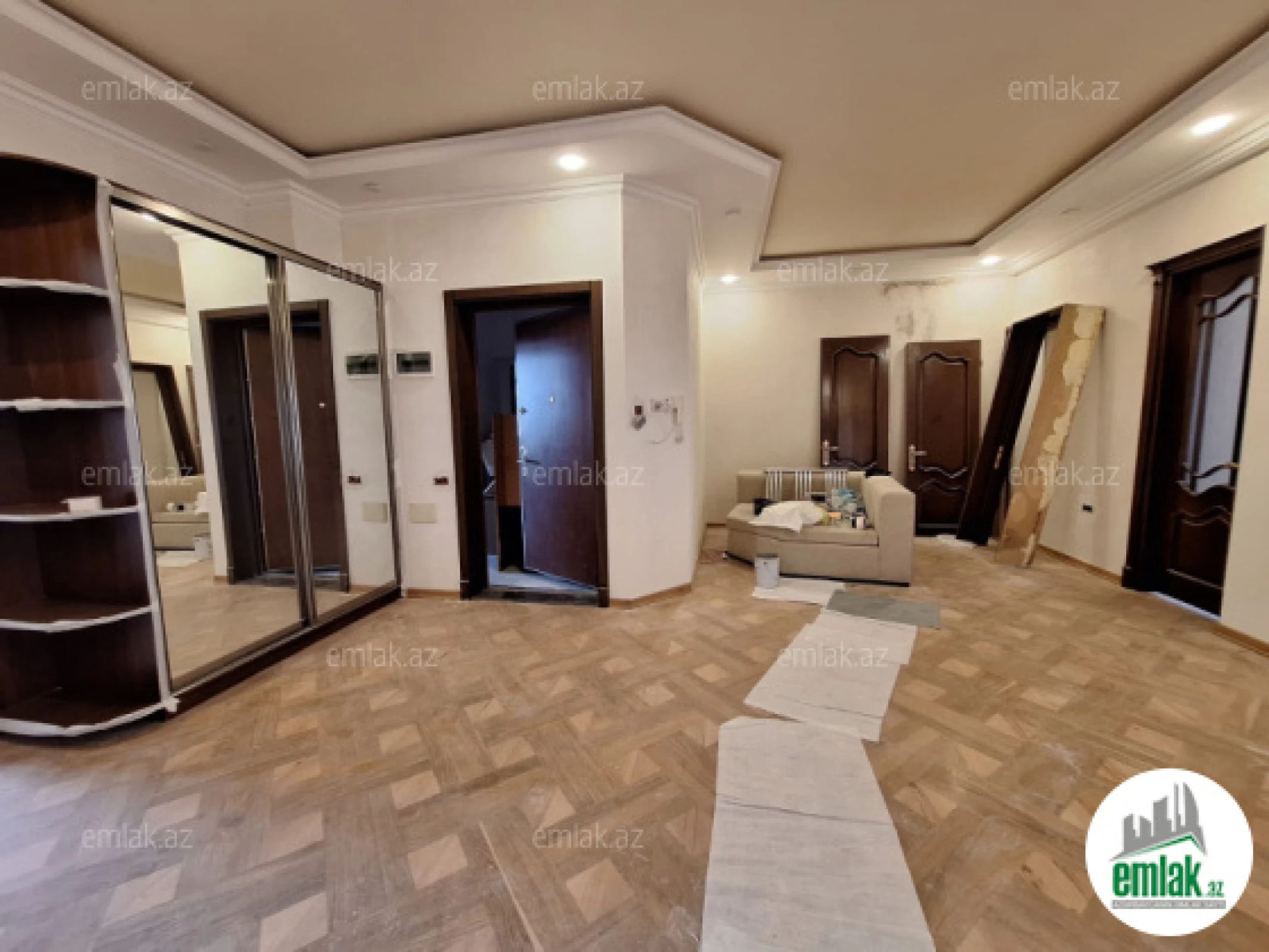 Satılır 3 otaqlı yeni tikili 154 m²