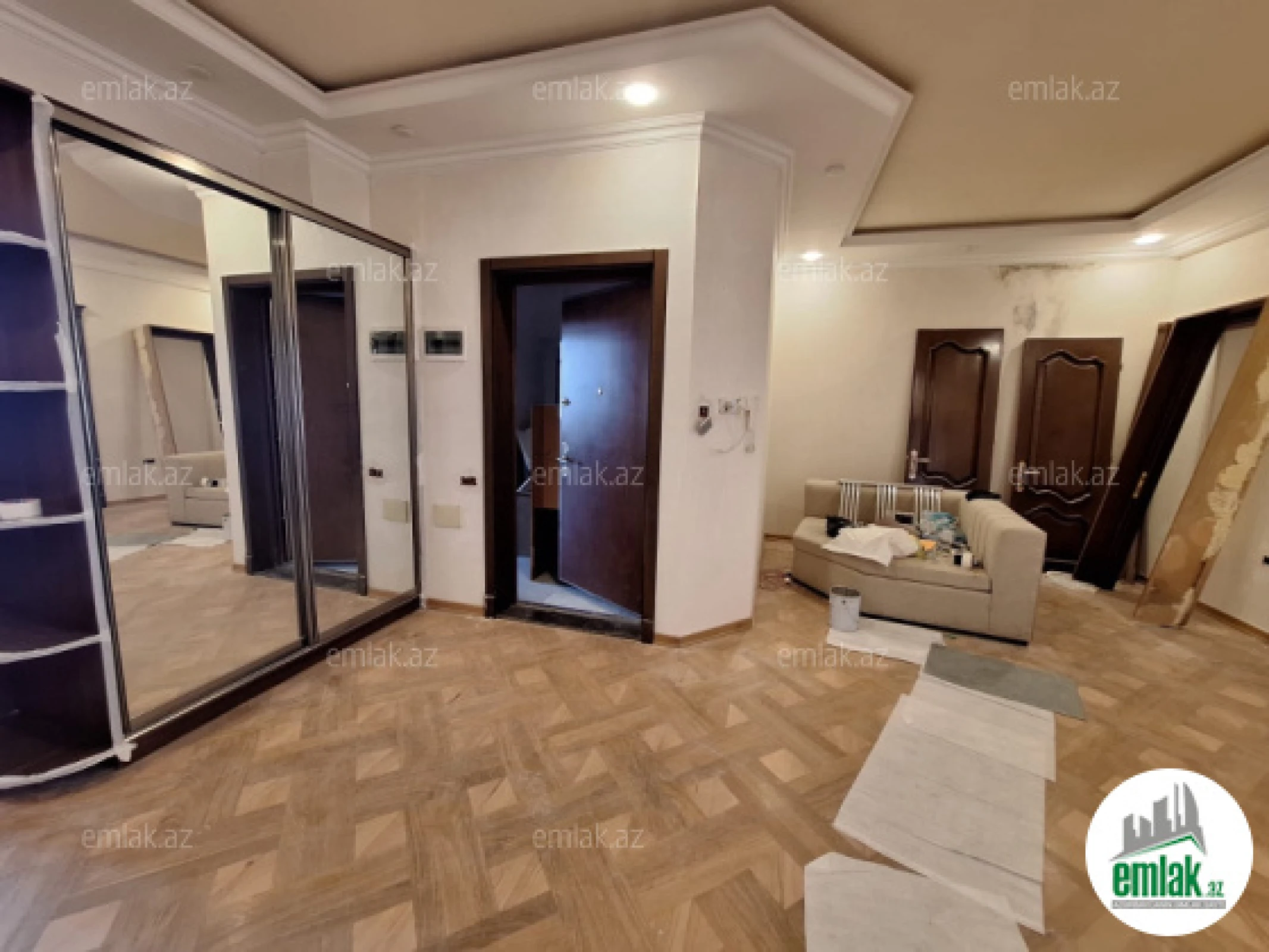 Satılır 3 otaqlı yeni tikili 154 m²