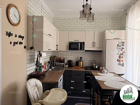 Satılır 4 otaqlı həyət evi 90 m²