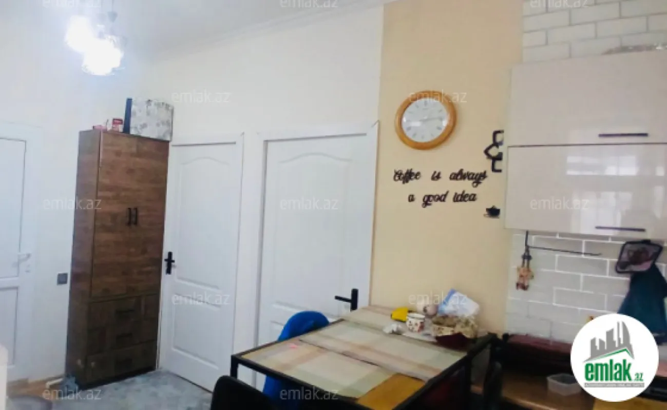 Satılır 4 otaqlı həyət evi 90 m²