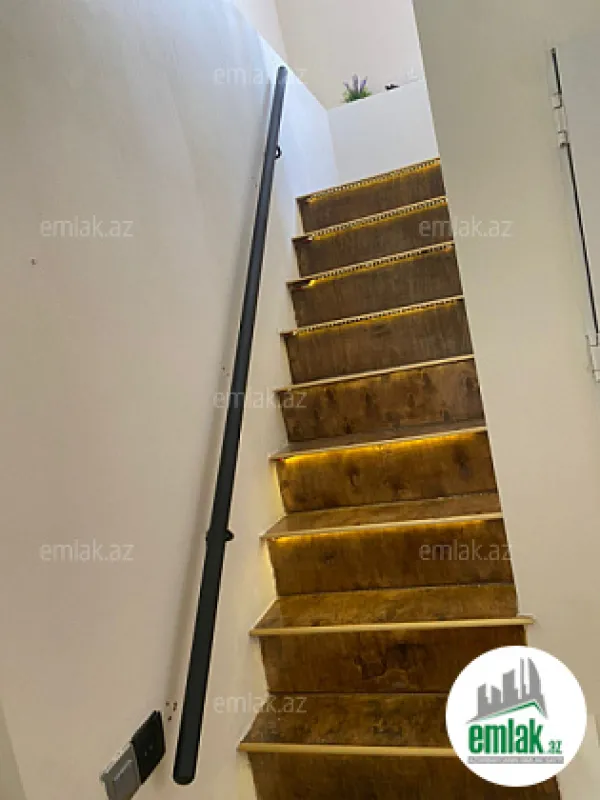 Satılır 4 otaqlı həyət evi 90 m²