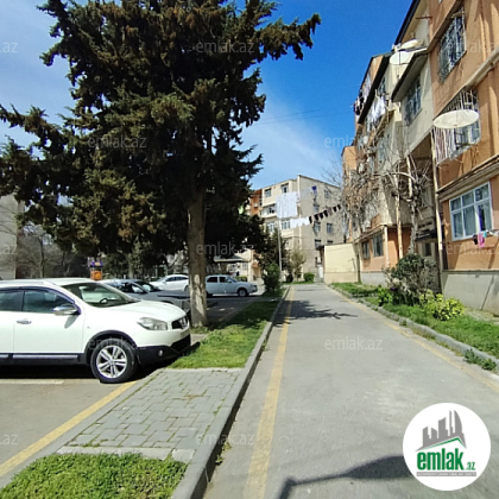 Satılır 2 otaqlı köhnə tikili 60 m²