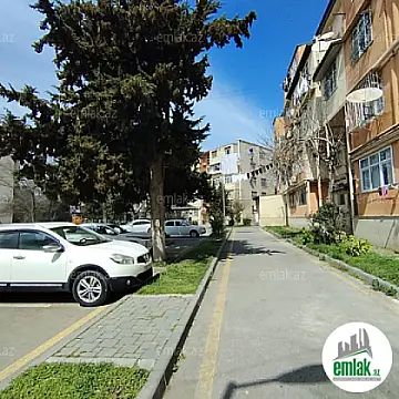 Satılır 2 otaqlı köhnə tikili 60 m²