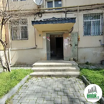 Satılır 2 otaqlı köhnə tikili 60 m² — Bakı 2 otaq 60.00 m²