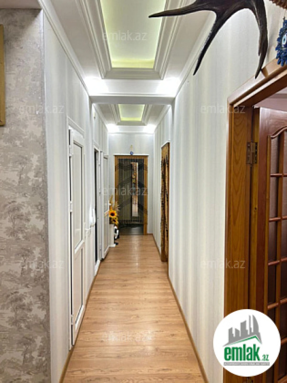 Satılır 2 otaqlı yeni tikili 96 m²