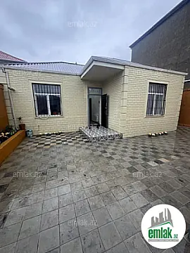 Satılır 3 otaqlı həyət evi 110 m² — Bakı 3 otaq 110.00 m²
