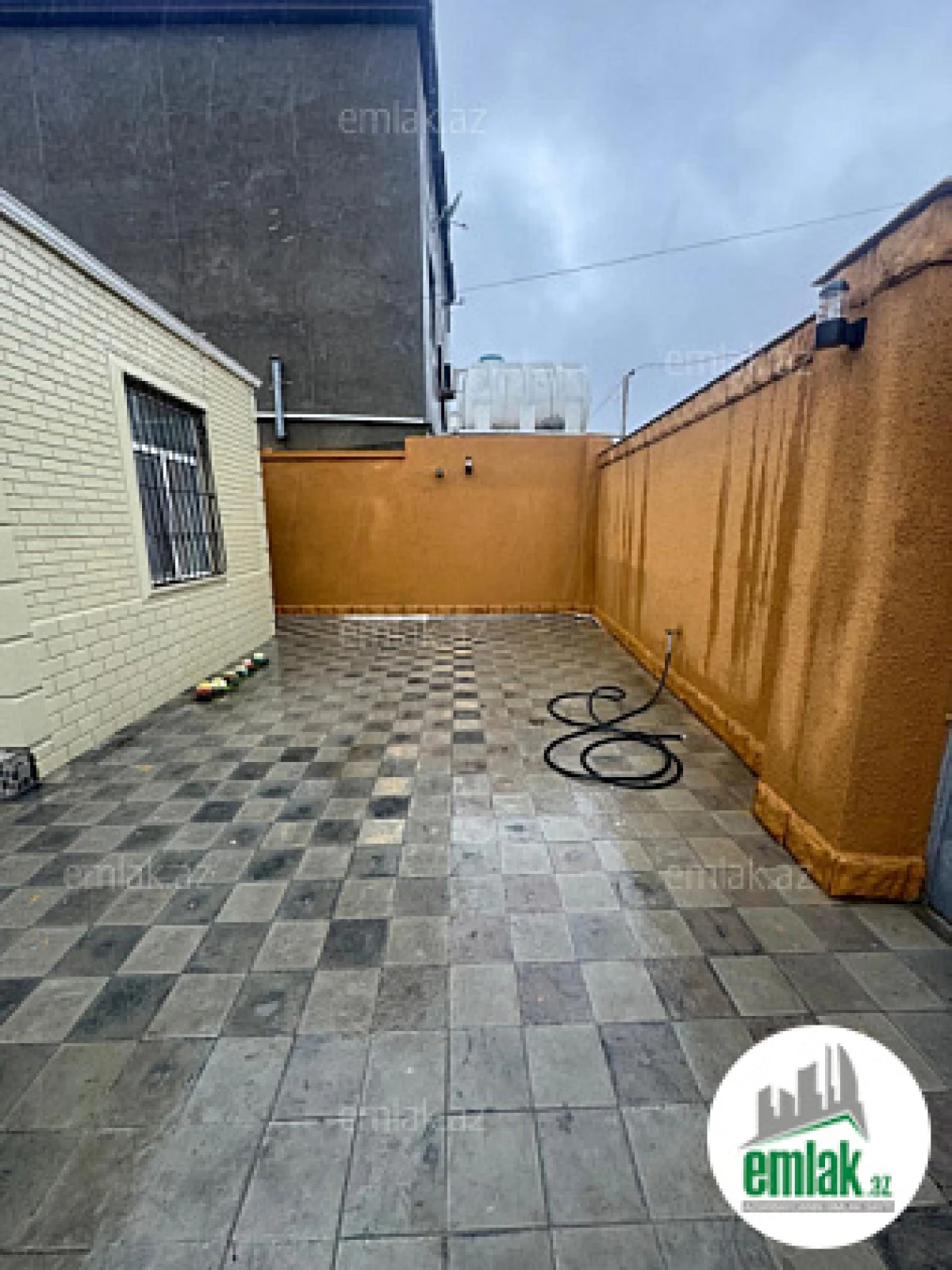 Satılır 3 otaqlı həyət evi 110 m²